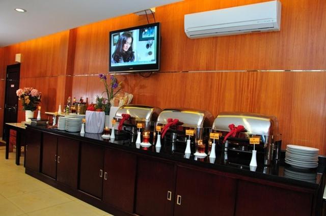 Hotel Feodora Airport Palembang Exterior foto